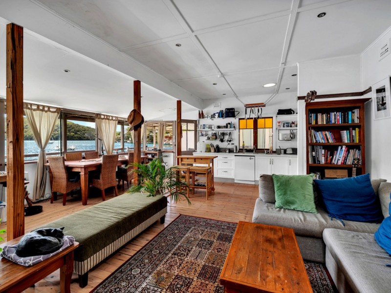 34 Cowan Drive, Cottage Point NSW 2084