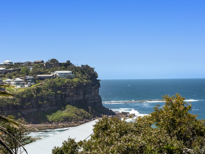 2 Hillcrest Avenue, Mona Vale NSW 2103