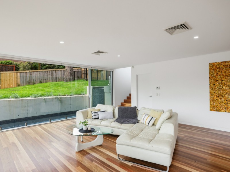 22 Whipbird Circuit, Mona Vale NSW 2103