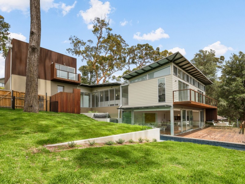 22 Whipbird Circuit, Mona Vale NSW 2103