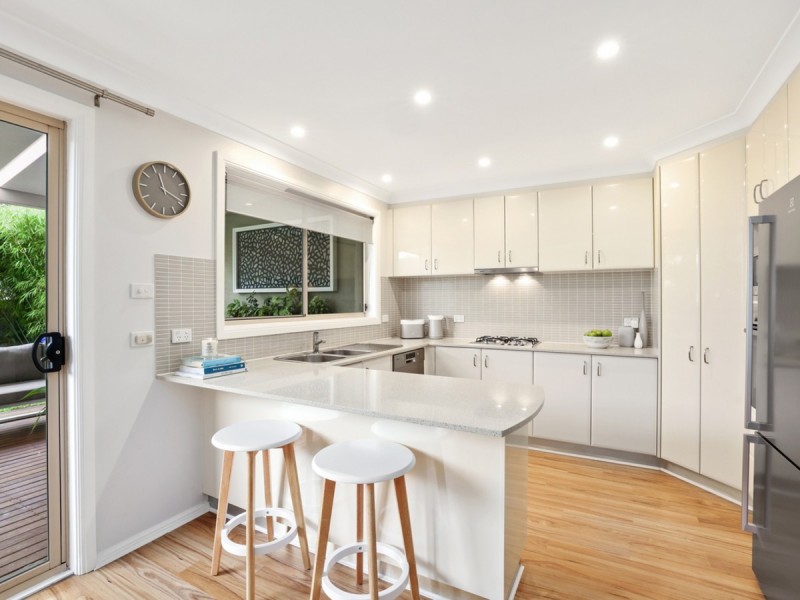 6 Rosella Way, Warriewood NSW 2102