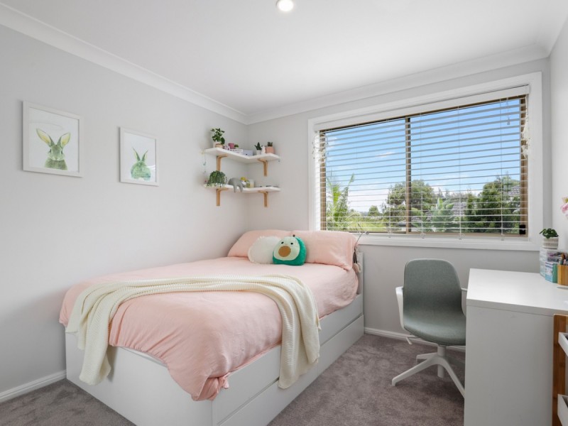 6 Rosella Way, Warriewood NSW 2102