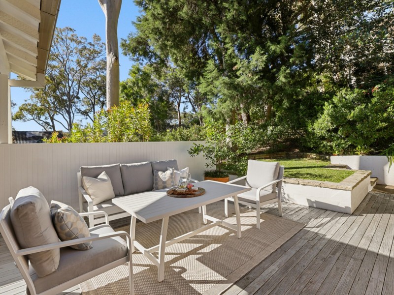 17 Loquat Valley Road, Bayview NSW 2104