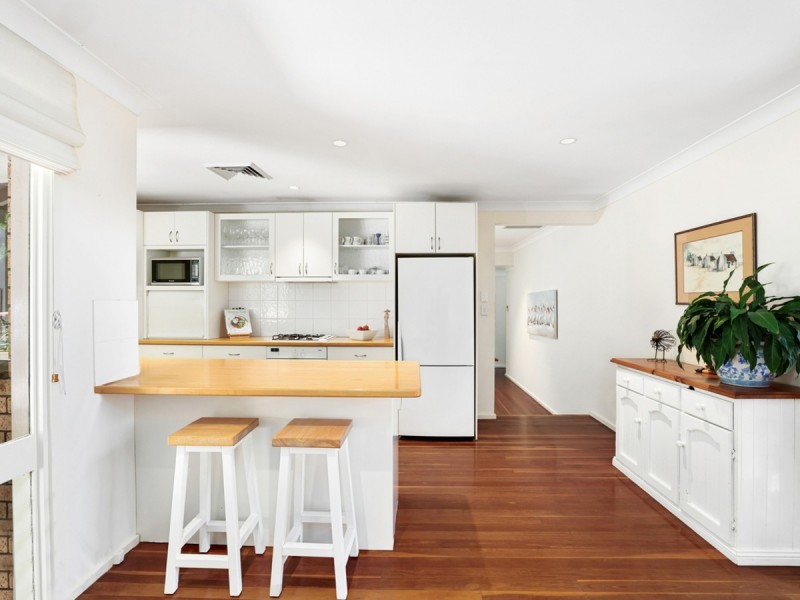 17 Loquat Valley Road, Bayview NSW 2104