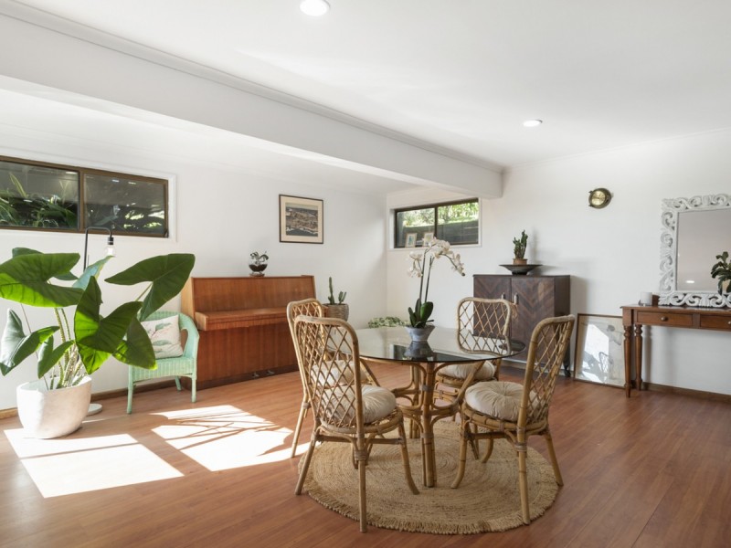 82 Narrabeen Park Parade, Warriewood NSW 2102