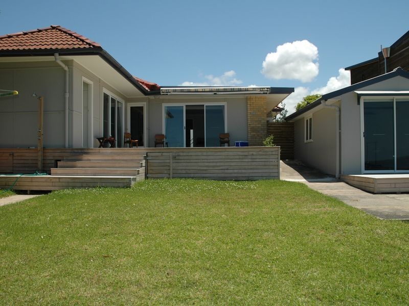 67 NARRABEEN Park Parade, Warriewood NSW 2102