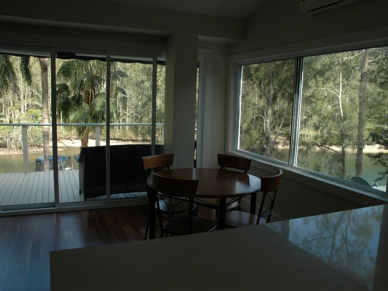 222 Mccarrs Creek Road, Church Point NSW 2105