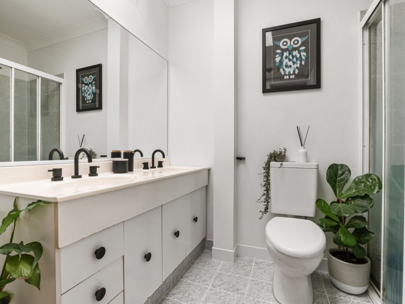 60/2 Forest Road, Warriewood NSW 2102