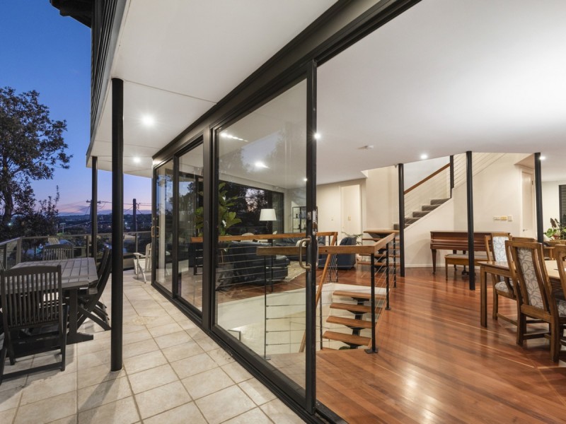 30 Carpenter Crescent, Warriewood NSW 2102