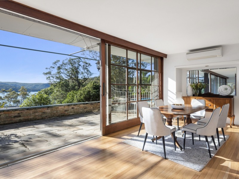 12 Quarter Sessions Road, Church Point NSW 2105