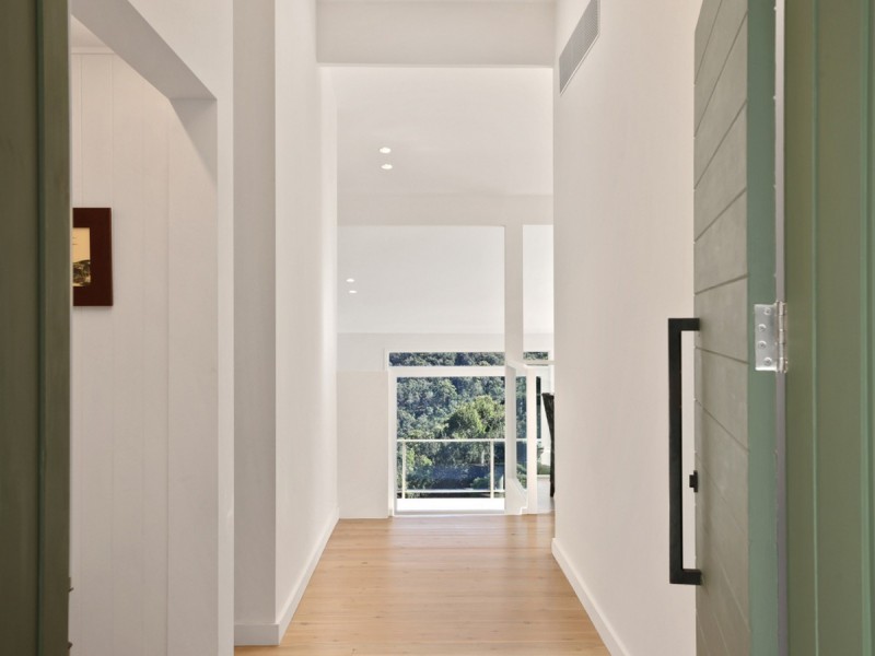 8 Jacquelene Close, Bayview NSW 2104