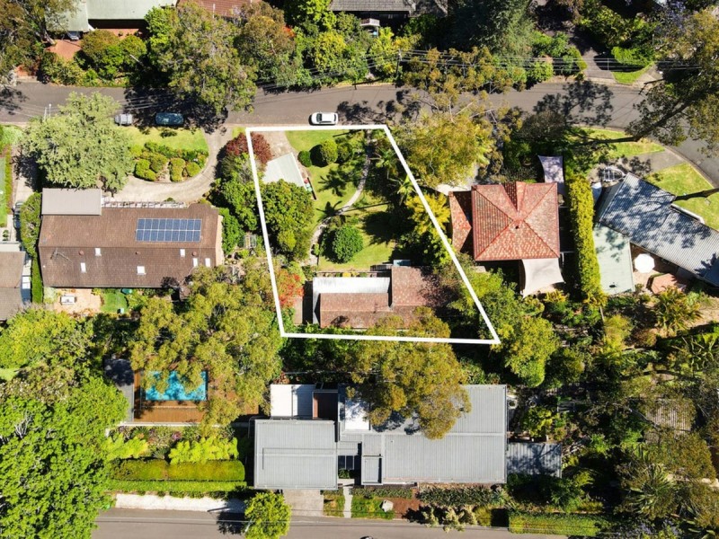 39 Kananook Avenue, Bayview NSW 2104