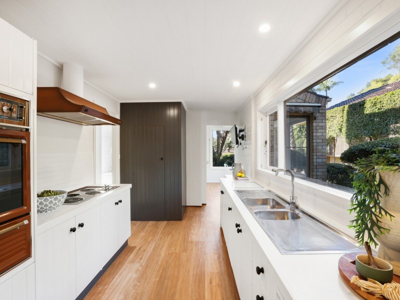 76 Cabbage Tree Road, Bayview NSW 2104