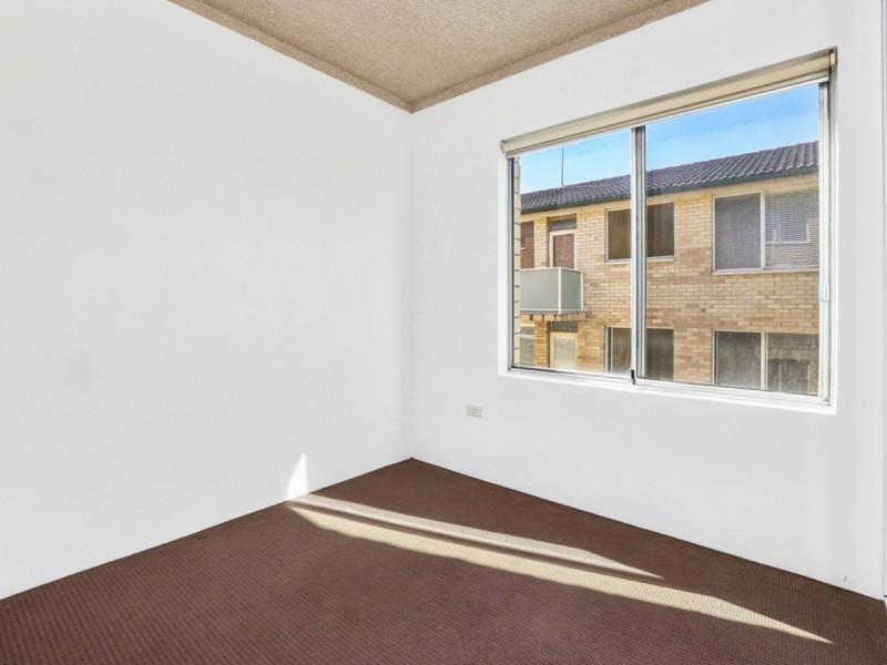 2/100 Oaks Avenue, Dee Why NSW 2099