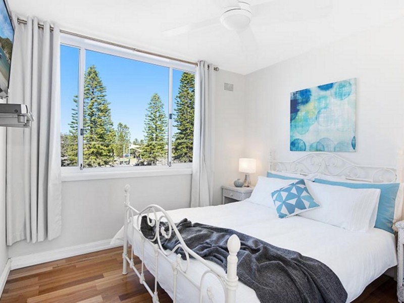 4/48 Seabeach Avenue, Mona Vale NSW 2103