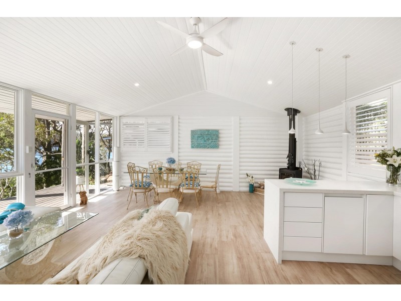 1 Florence Terrace, Scotland Island NSW 2105