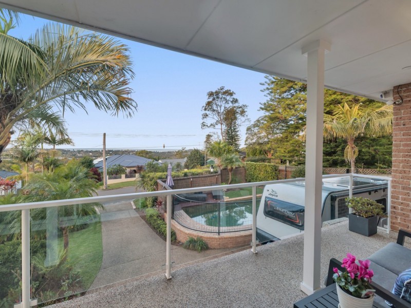 8 Wesley Street, Elanora Heights NSW 2101