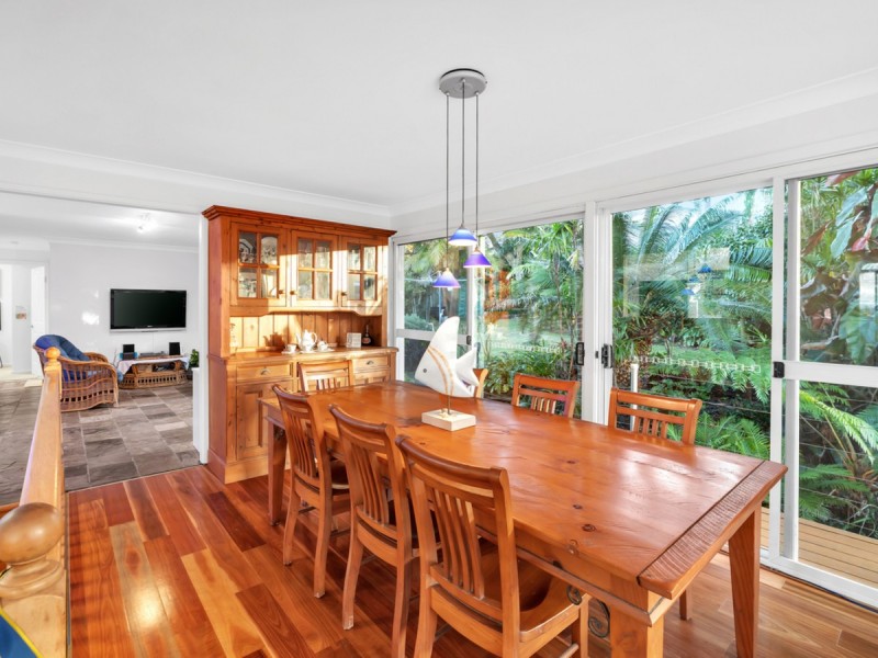 8 Wesley Street, Elanora Heights NSW 2101