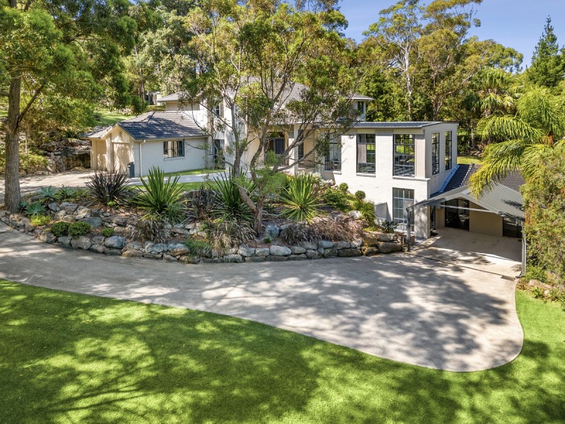 4B Minkara Road, Bayview NSW 2104