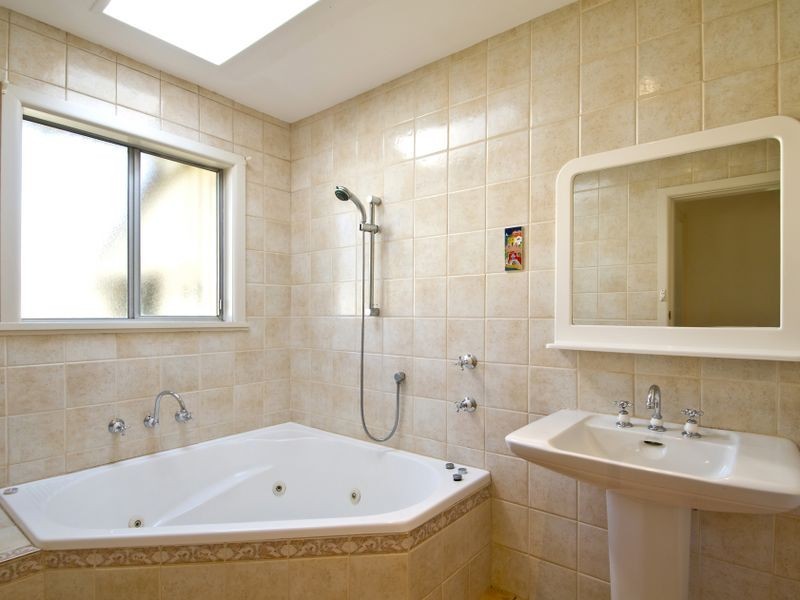 44 Brinawa Street, Mona Vale NSW 2103