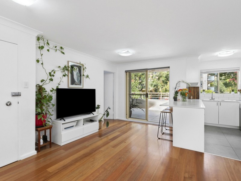 17/27-31 Goodwin Street, Narrabeen NSW 2101