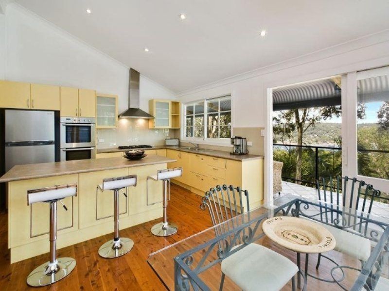 72a Wallumatta Road, Newport NSW 2106