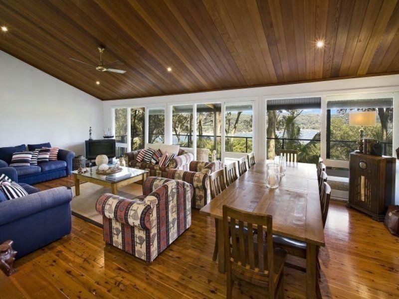 72a Wallumatta Road, Newport NSW 2106