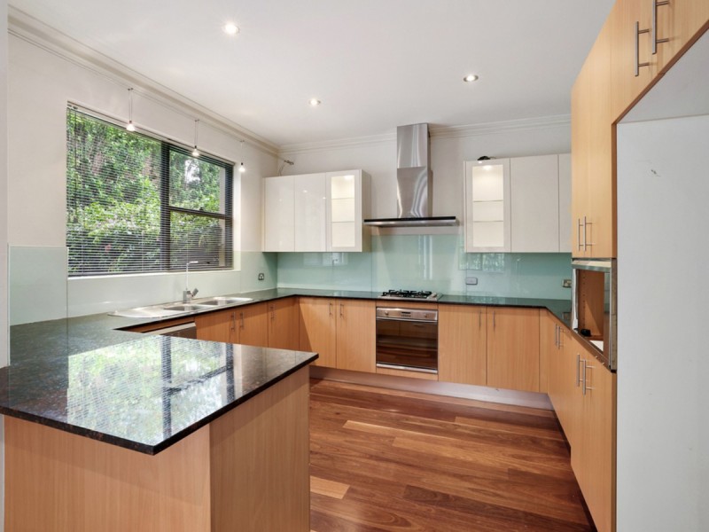 27 Dickson Place, Warriewood NSW 2102