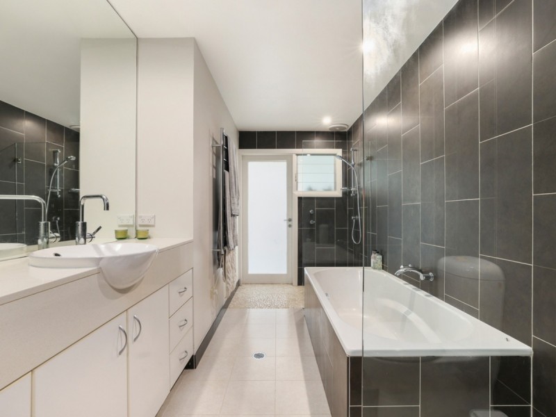 33 Sturdee Lane, Elvina Bay NSW 2105