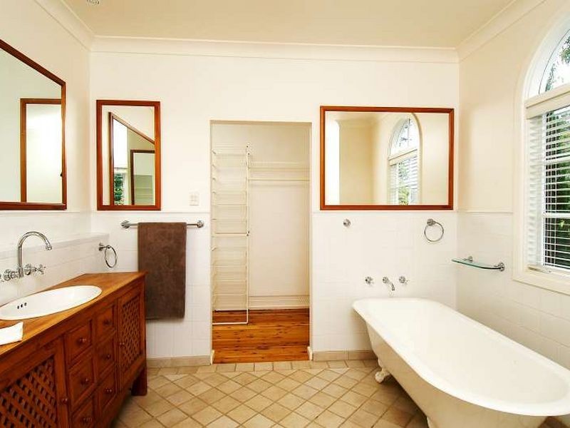 3 Loquat Valley Road, Bayview NSW 2104