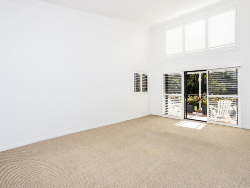 13 Fern Circuit, Warriewood NSW 2102