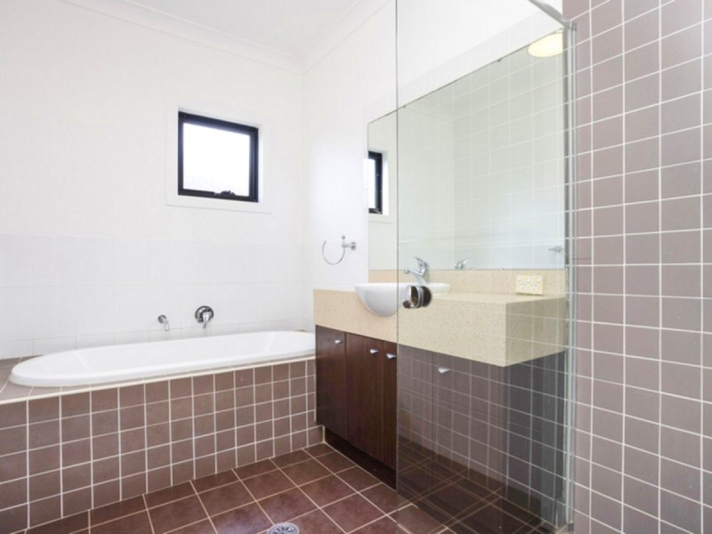13 Fern Circuit, Warriewood NSW 2102