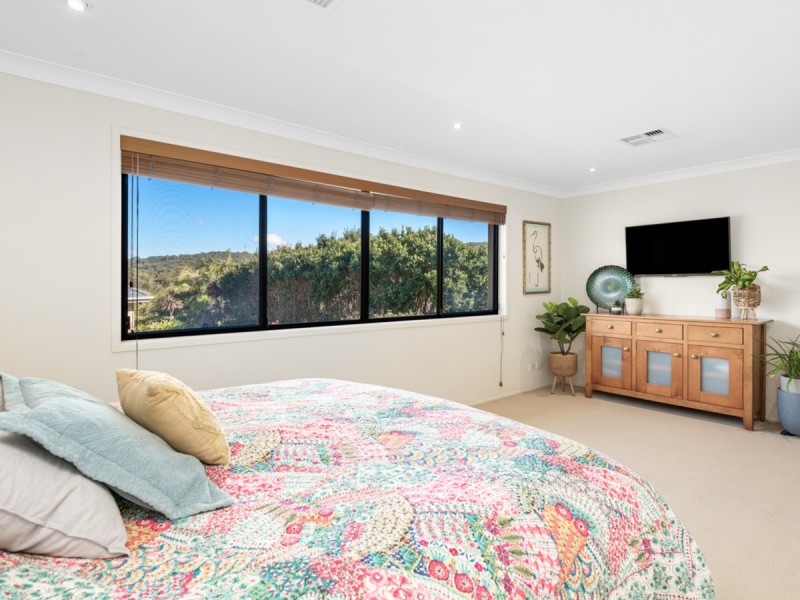 15 Streamdale Grove, Warriewood NSW 2102