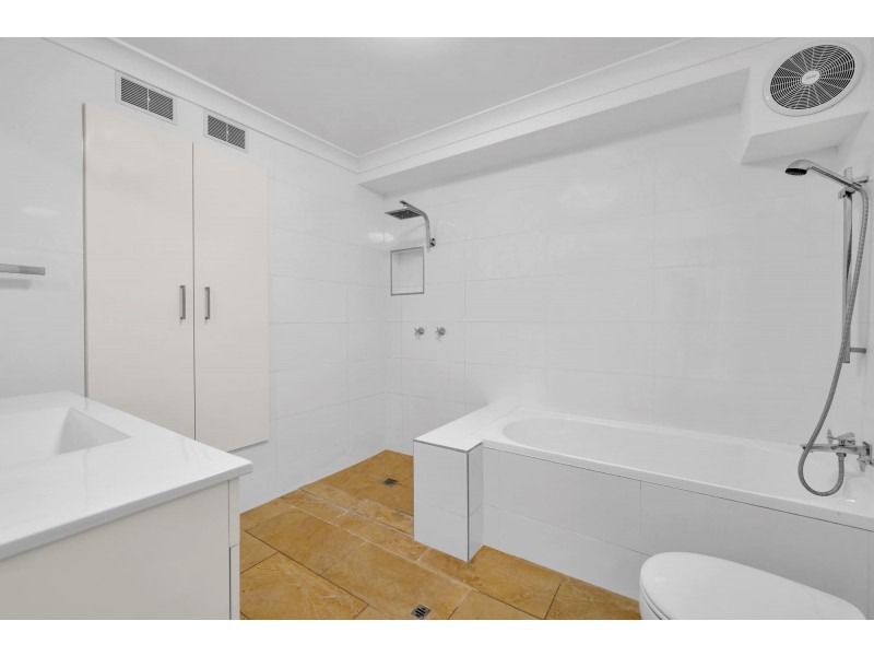 1576 Pittwater Road, Mona Vale NSW 2103