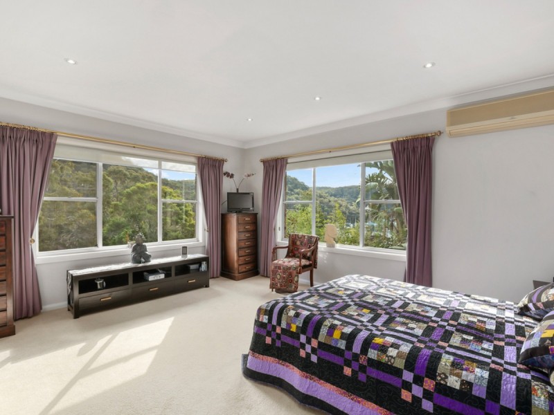 128 McCarrs Creek Road, Church Point NSW 2105