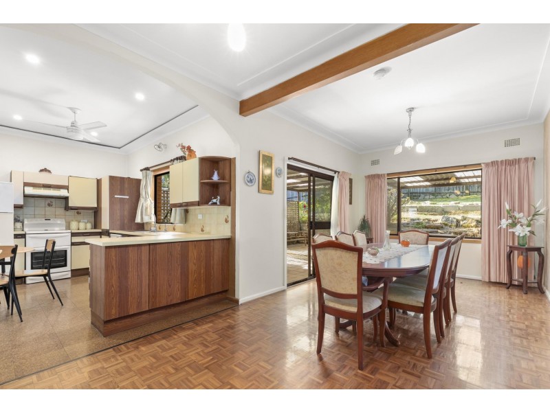 26 Arnott Crescent, Warriewood NSW 2102