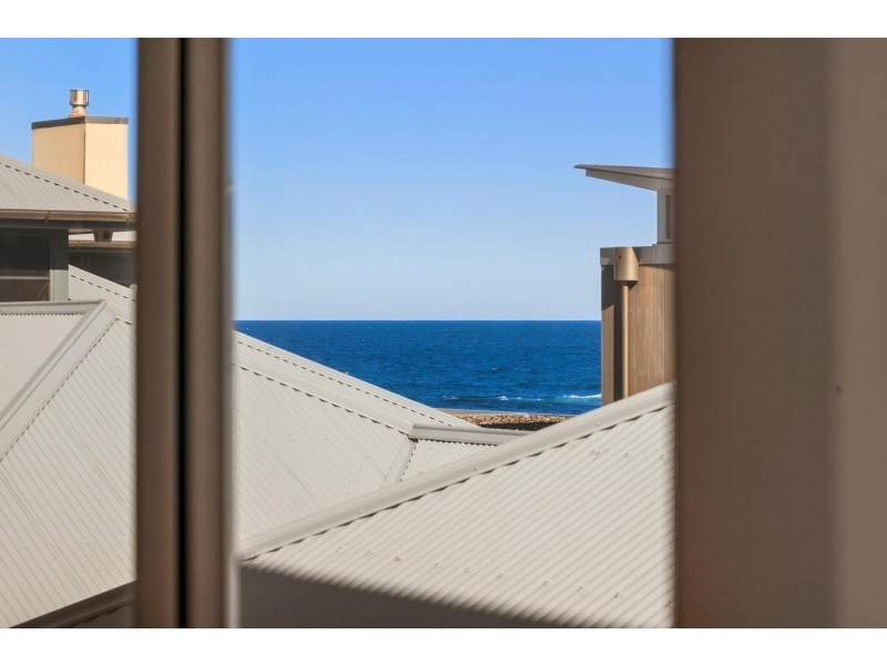 2/35 Surfview Road, Mona Vale NSW 2103