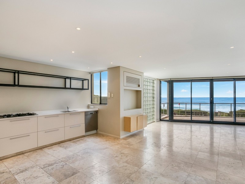 4/4 Surfview Road, Mona Vale NSW 2103