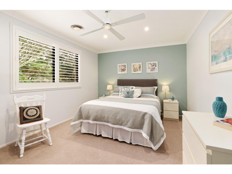 15 Lewis Close, Warriewood NSW 2102