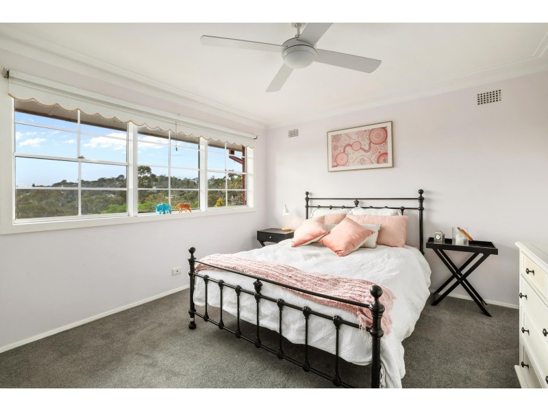 24 Moonbi Crescent, Frenchs Forest NSW 2086