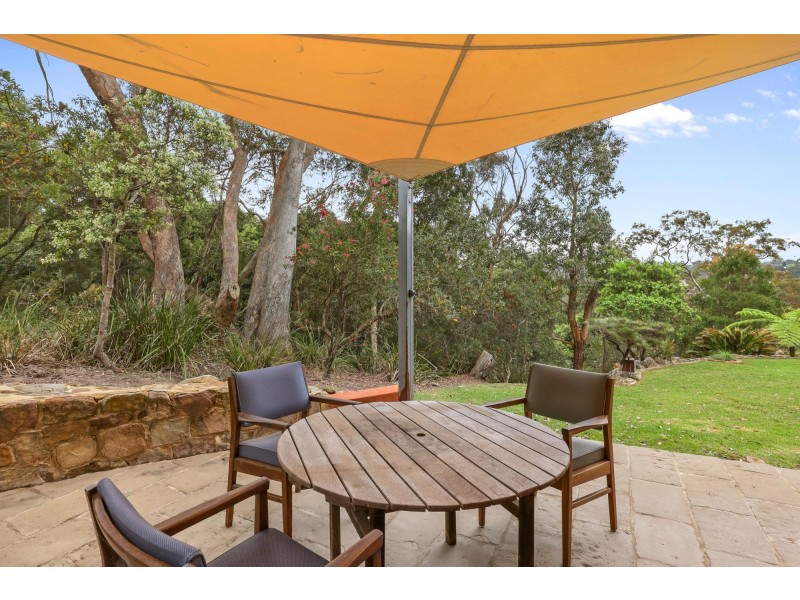 24 Moonbi Crescent, Frenchs Forest NSW 2086