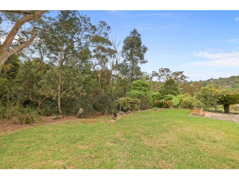 24 Moonbi Crescent, Frenchs Forest NSW 2086