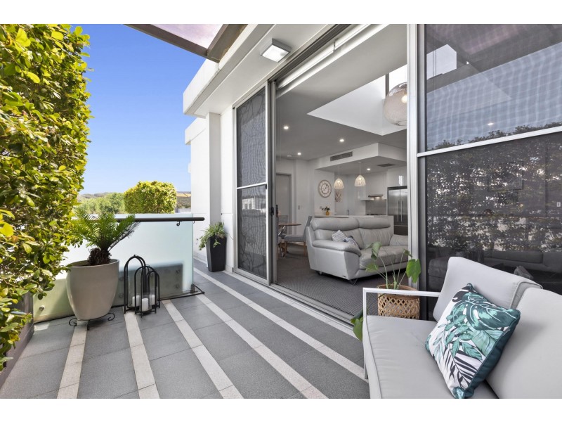 325/9 Mallard Lane, Warriewood NSW 2102