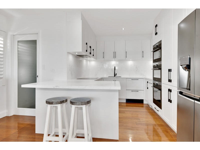 19 Hilltop Road, Avalon Beach NSW 2107