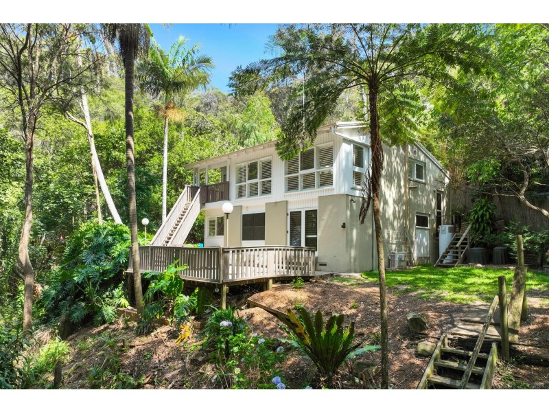 24 Loquat Valley Road, Bayview NSW 2104