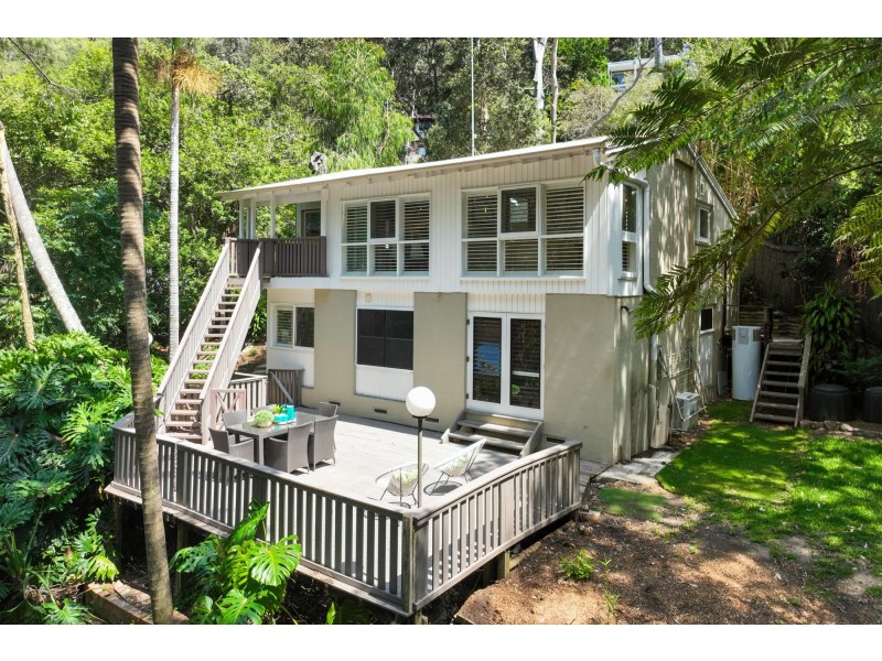 24 Loquat Valley Road, Bayview NSW 2104