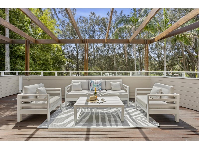 2 Hunter Street South, Warriewood NSW 2102