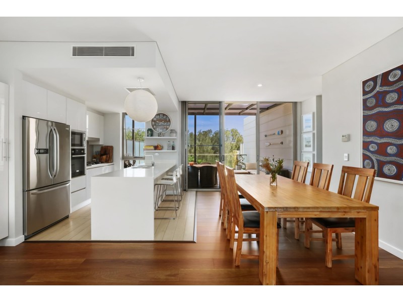 340/4 Firetail Drive, Warriewood NSW 2102