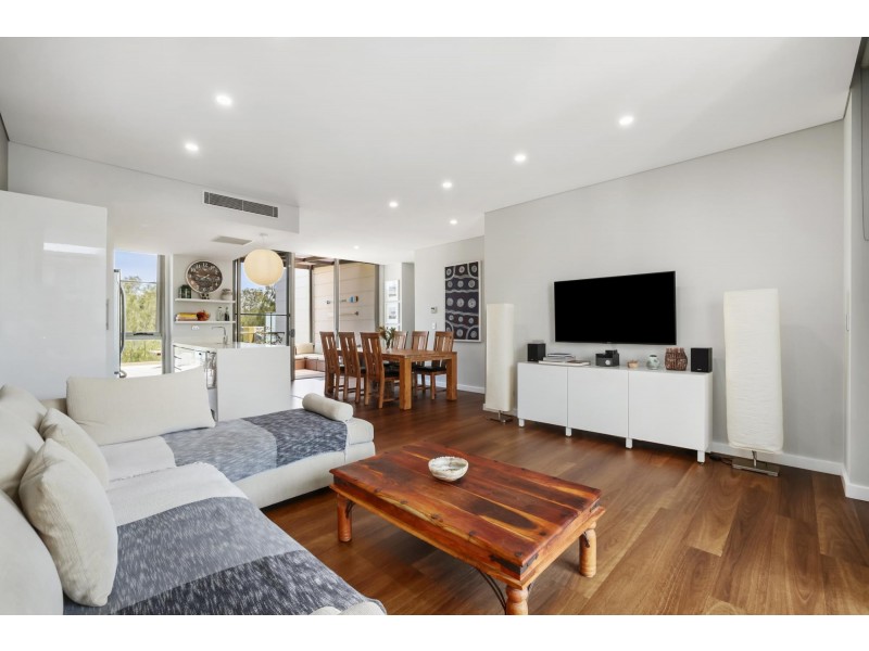 340/4 Firetail Drive, Warriewood NSW 2102