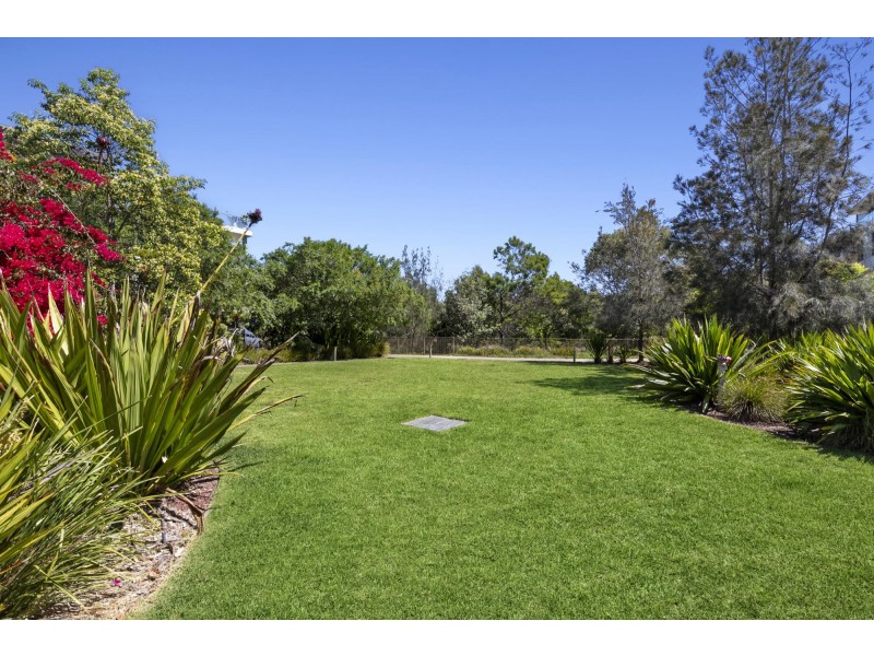 340/4 Firetail Drive, Warriewood NSW 2102